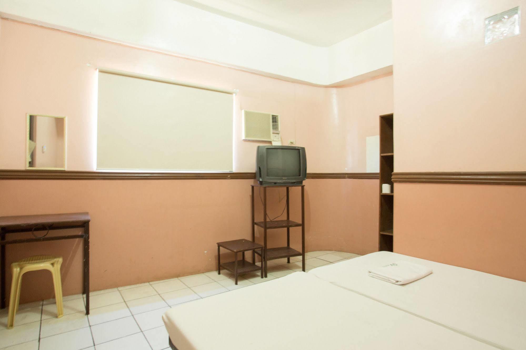 Gv Hotel - Masbate Masbate City Bagian luar foto